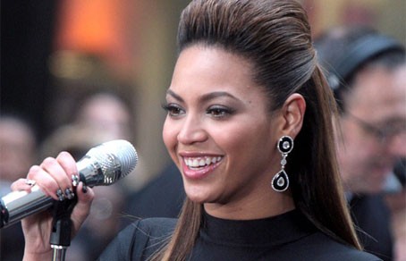 Beyonce выпала честь спеть гимн США на инаугурации Обамы