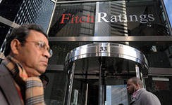 Fitch понизило рейтинг Кипра до "В" с "ВВ-" с негативным прогнозом