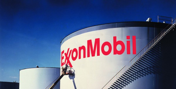 В 4-м квартале 2012 года чистая прибыль ExxonMobil увеличилась