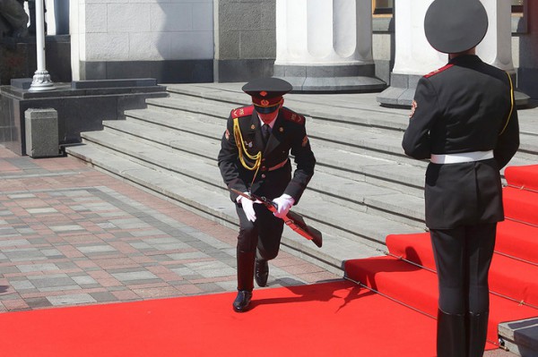 Киев со сладким президентом