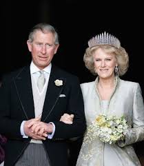 Принц Чарльз разводится второй раз.