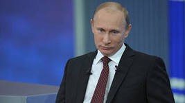 Путин не исключает возможности введения в будущем прямых выборов сенаторов