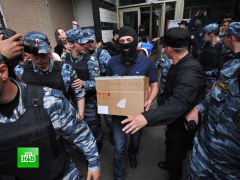 По делу о миллиардных хищениях военного имущества идут обыски