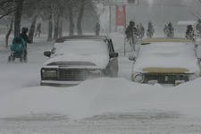 С начала снегопада из столицы вывезли 300 тысяч кубометров снега