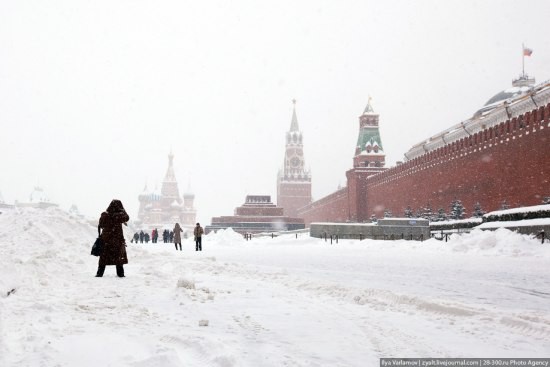 В ночь на среду в Москве прекратится снегопад