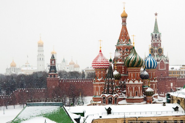 Сегодня после полудня в Москве начнется небольшой снег и будет идти сутки